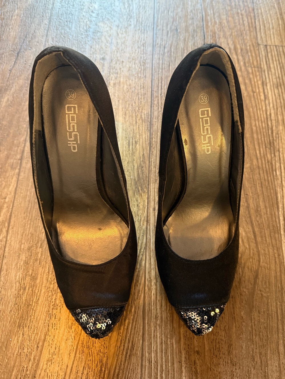 Gossip Black Satin Sequin Toe Pumps Heels Size 39 EU US 8.5